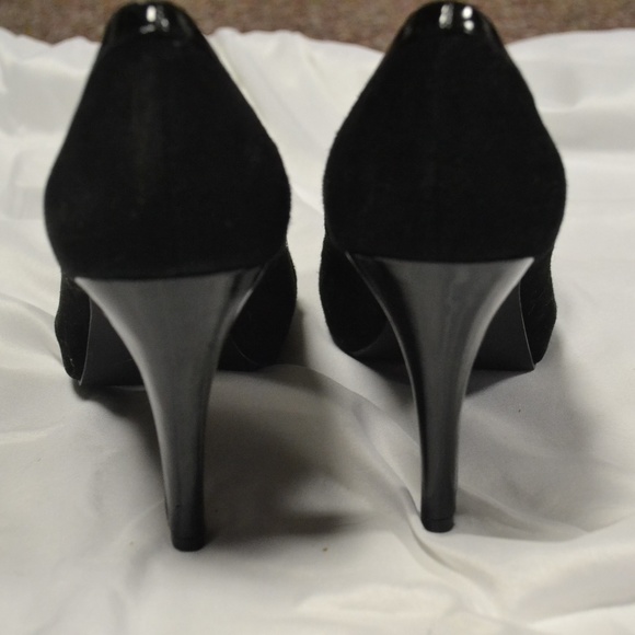 Patent leather shoes and handbag set - Picture 4 of 5